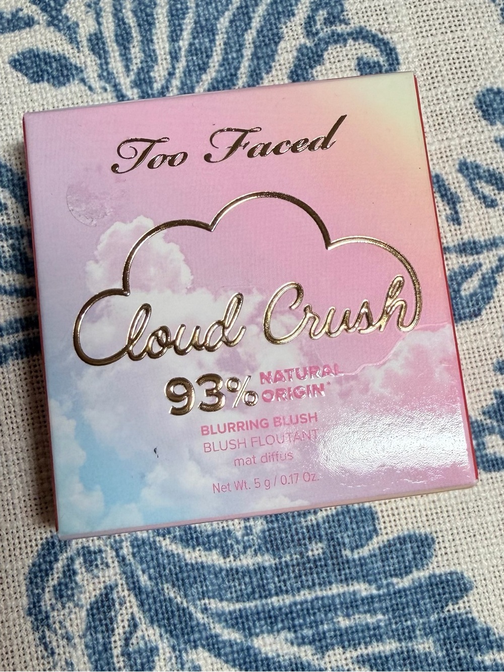 Too Faced Cloud Crush Blurring Blush – Pink